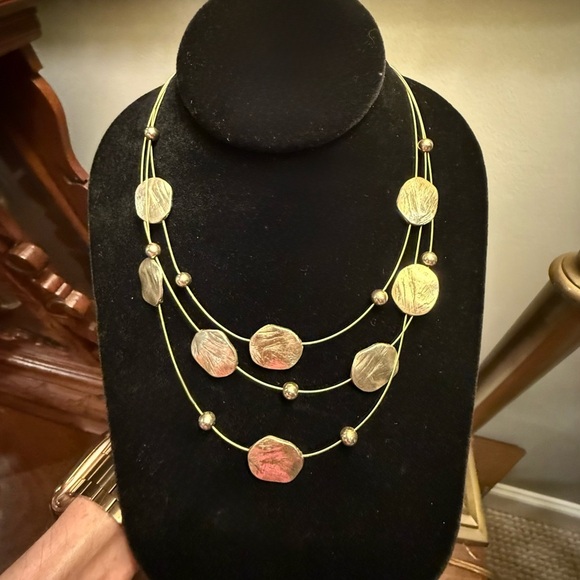 Elegant Gold Multi-Layer Necklace - Picture 2 of 5